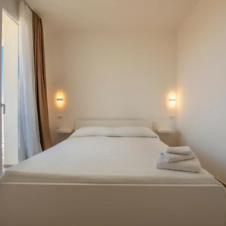 Holiday home Charming House Sveleo - Siciliavacanza *